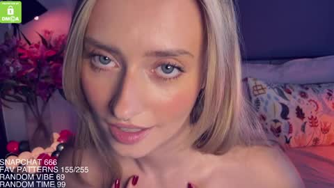 The Queen Bitch of the United Kingdom online show from 02.19.26