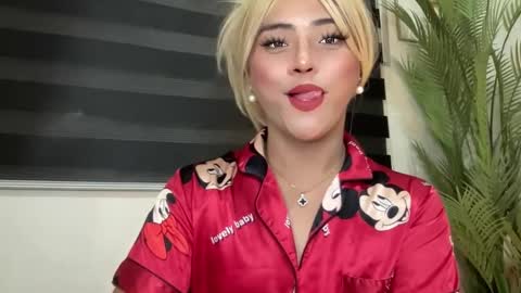 Miss Cali online show from 03.02.25