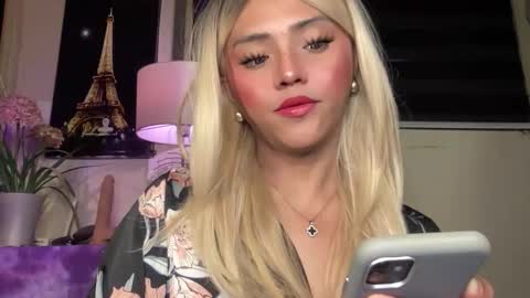 Miss Cali online show from 09.26.25