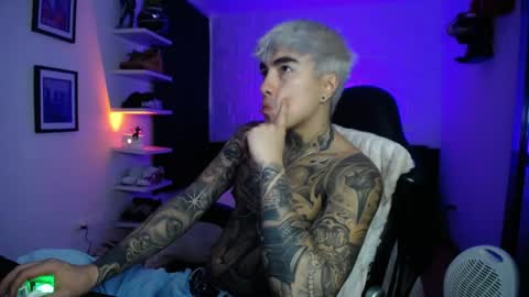 zac_muller1 online show from 05.27.26