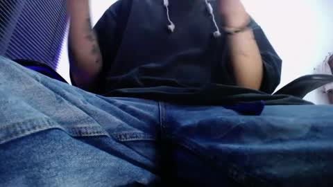 Snapshot of zac_watson chatting on 05.19.26 Zac Freelance model online show from 05.19.26