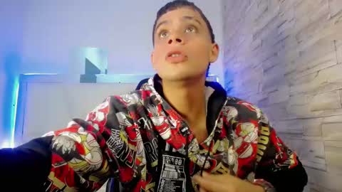 ZACARIAS online show from 12.04.24