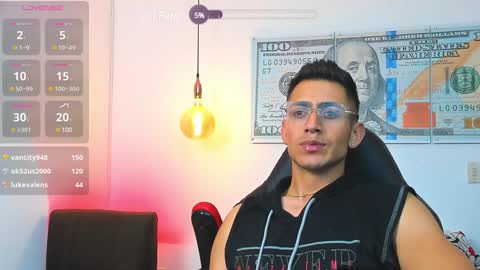 Snapshot of zachpri20 chatting on 12.19.24 zachpri20 online show from 12.19.24