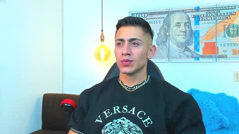 Snapshot of zachpri20 chatting on 01.05.25 zachpri20 online show from 01.05.25