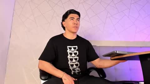 Snapshot of zack_conor chatting on 02.20.26 zack conor online show from 02.20.26