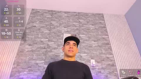 zack_joness10 online show from 11.11.25