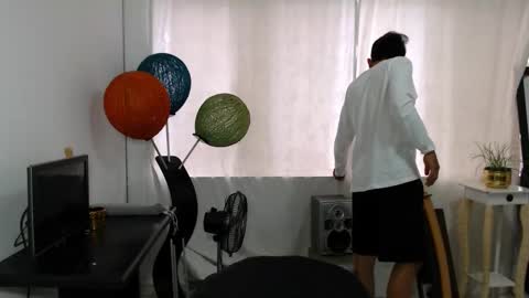 Zack King online show from 12.26.24