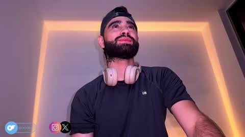 Snapshot of zack_sullivan22 chatting on 09.24.25 zack_sullivan22 online show from 09.24.25