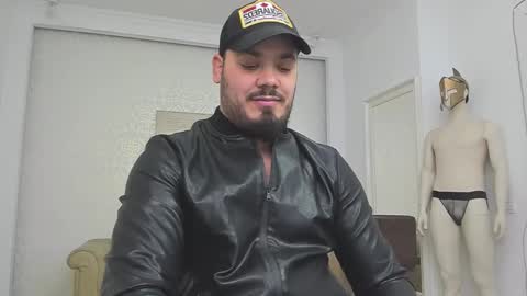 Snapshot of zackconnorsx chatting on 12.05.24 Zack online show from 12.05.24