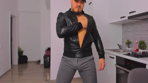 Snapshot of zackconnorsx chatting on 02.14.25 Zack online show from 02.14.25