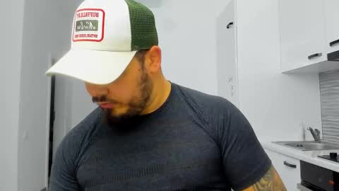 Snapshot of zackconnorsx chatting on 10.21.25 Zack online show from 10.21.25