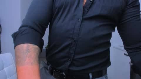 Snapshot of zackconnorsx chatting on 11.14.25 Zack online show from 11.14.25