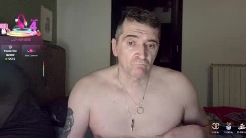 Snapshot of zackhot31 chatting on 04.30.26 Ivan online show from 04.30.26