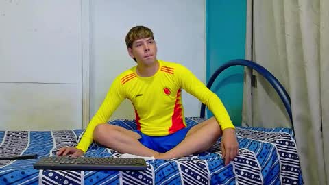 ZackMontiel07 online show from 02.10.26