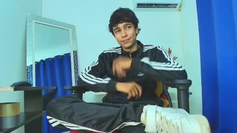 zack online show from 02.19.25