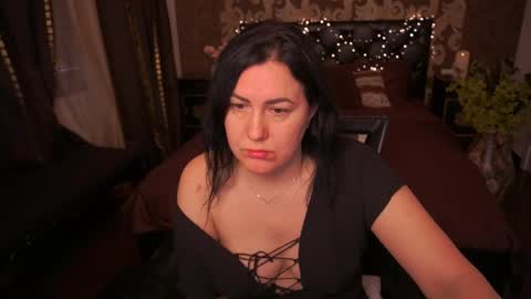 Snapshot of zafiramoonn chatting on 04.02.26 Zafiramoonn online show from 04.02.26