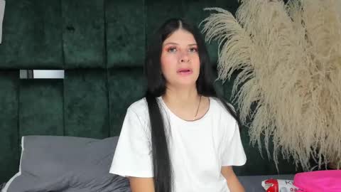 Snapshot of zafiranavarro chatting on 01.07.26 zafira online show from 01.07.26