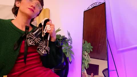 Karina  online show from 09.13.25