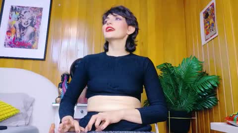 Karina  online show from 11.07.25