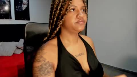 Snapshot of zahra_rose chatting on 09.20.25 zahra_rose online show from 09.20.25