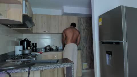 INSTAGRAM yormanfit7 online show from 03.06.25