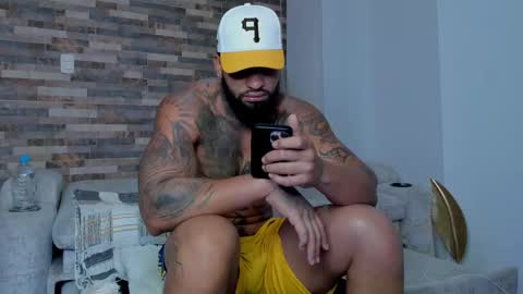 INSTAGRAM yormanfit7 online show from 03.11.25