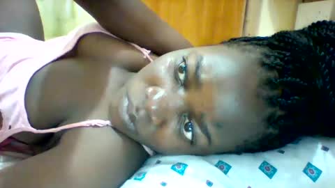 Snapshot of zainxxxx chatting on 02.01.25 zainxxxx online show from 02.01.25