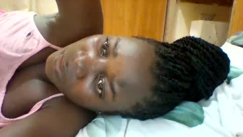 Snapshot of zainxxxx chatting on 02.10.25 zainxxxx online show from 02.10.25