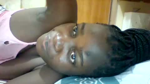 Snapshot of zainxxxx chatting on 03.05.25 zainxxxx online show from 03.05.25