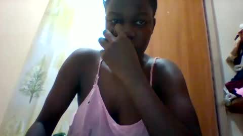 Snapshot of zainxxxx chatting on 03.07.25 zainxxxx online show from 03.07.25