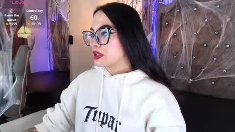   online show from 10.15.25