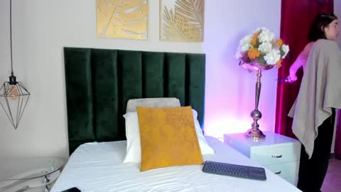 zamira_taylor online show from 03.31.26