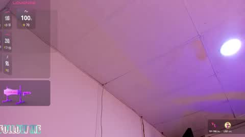 Snapshot of zammy_brown2 chatting on 02.03.26 zammy_brown2 online show from 02.03.26