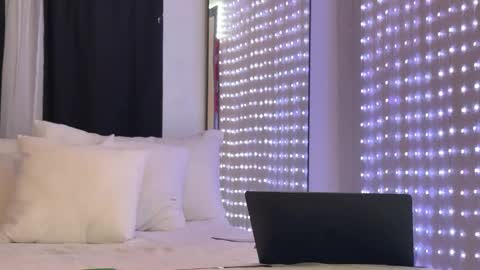 Edii online show from 12.15.25