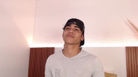 Zander online show from 12.05.24