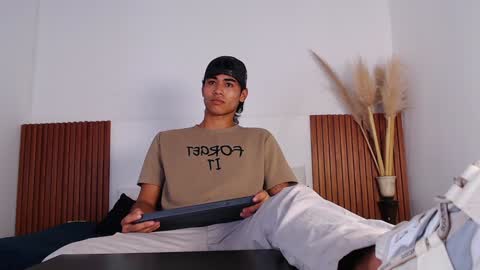 Zander online show from 01.16.25