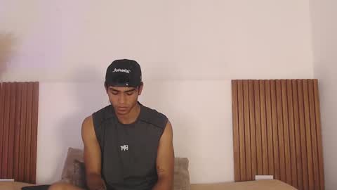 Zander online show from 03.12.25