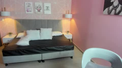 Zara Sweet  online show from 02.14.26