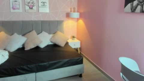 Zara Sweet  online show from 04.14.26