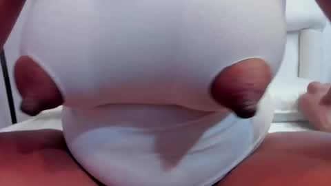 zara lopez online show from 04.19.26