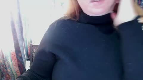 Snapshot of zara_red chatting on 01.05.25 Kate. if im not here im here foxy red333 online show from 01.05.25