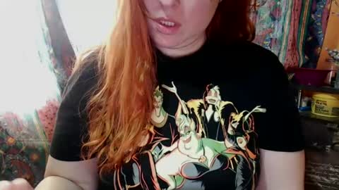 Snapshot of zara_red chatting on 01.09.25 Kate. if im not here im here foxy red333 online show from 01.09.25