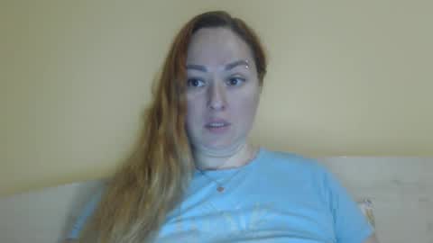 Snapshot of zara_red chatting on 10.12.25 Kate. if im not here im here foxy red333 online show from 10.12.25