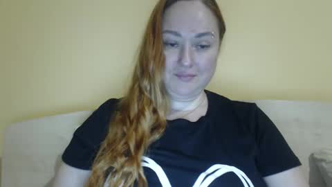 Snapshot of zara_red chatting on 04.28.26 Kate. if im not here im here foxy red333 online show from 04.28.26
