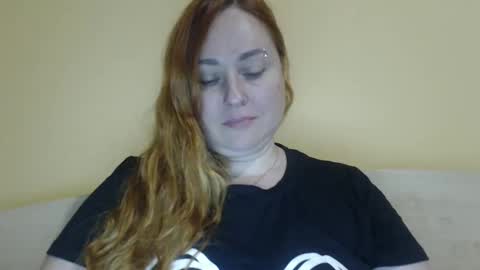 Snapshot of zara_red chatting on 06.03.26 Kate. if im not here im here foxy red333 online show from 06.03.26