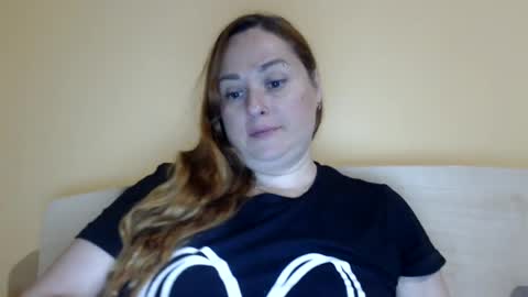 Snapshot of zara_red chatting on 07.26.26 Kate. if im not here im here foxy red333 online show from 07.26.26