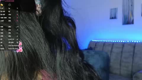 zaradames_ online show from 10.19.25