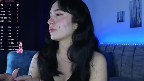 zaradames_ online show from 10.26.25