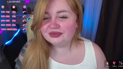 Snapshot of zarareign_ chatting on 03.11.25 Lola online show from 03.11.25