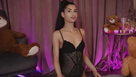 Snapshot of zariaavera chatting on 05.01.26 zariaavera online show from 05.01.26